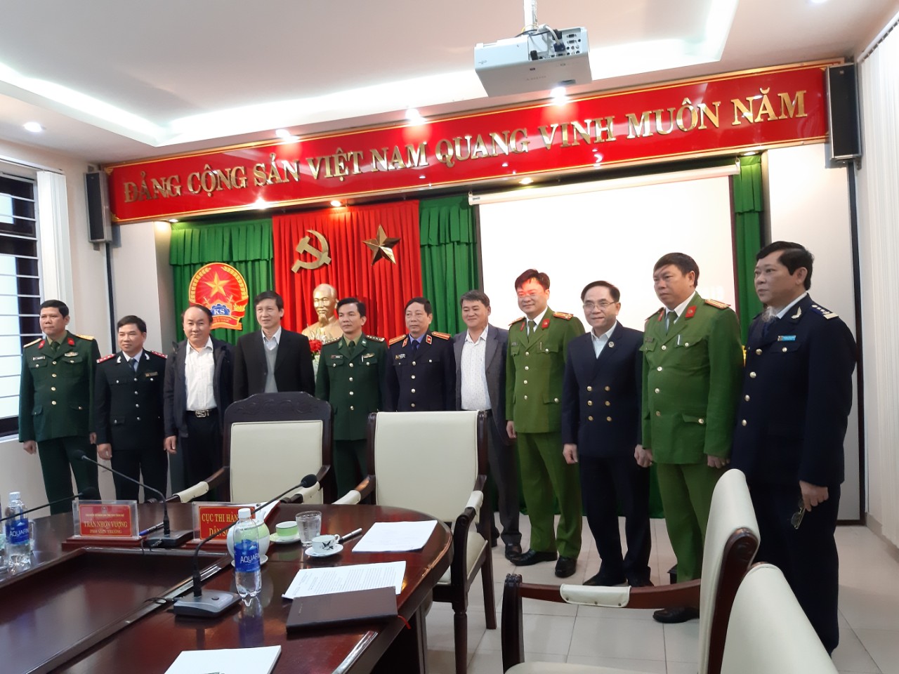 Cục Thi hành án dân sự tỉnh Thừa Thiên Huế tham dự Hội nghị ký kết giao ước thi đua Khối Nội chính tỉnh năm 2019.