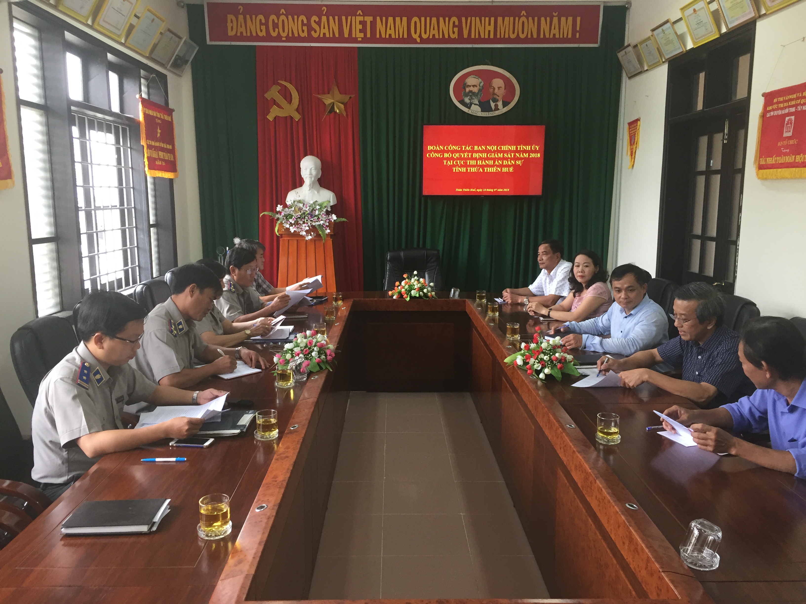 Ban Nội chính Tỉnh ủy công bố Quyết định giám sát năm 2018 tại Cục Thi hành án dân sự tỉnh Thừa Thiên Huế