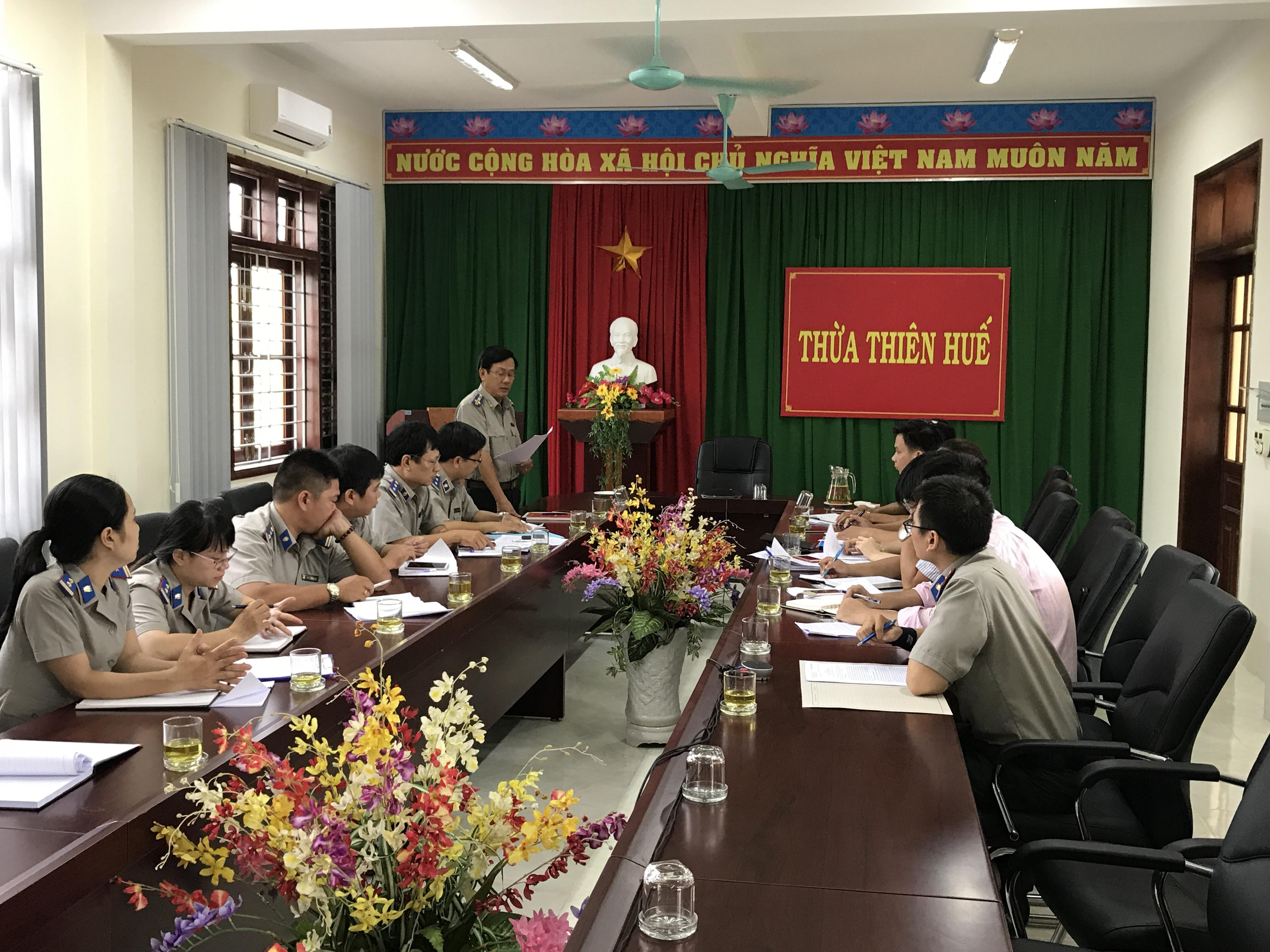 Ban thường vụ Đoàn khối các cơ quan tỉnh tiến hành kiểm tra, giám sát tại Chi đoàn Cục Thi hành án dân sự tỉnh Thừa Thiên Huế