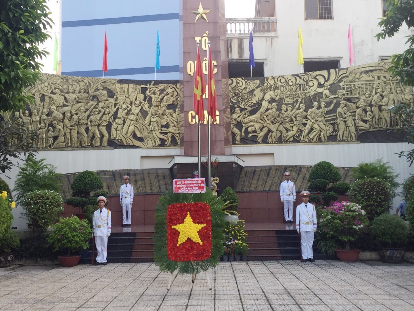 Chi cục Thi hành án dân sự quận Tân Bình tham gia hoạt động kỷ niệm 75 năm ngày thành lập Quân đội Nhân dân Việt Nam (22/12/1944-22/12/2019)