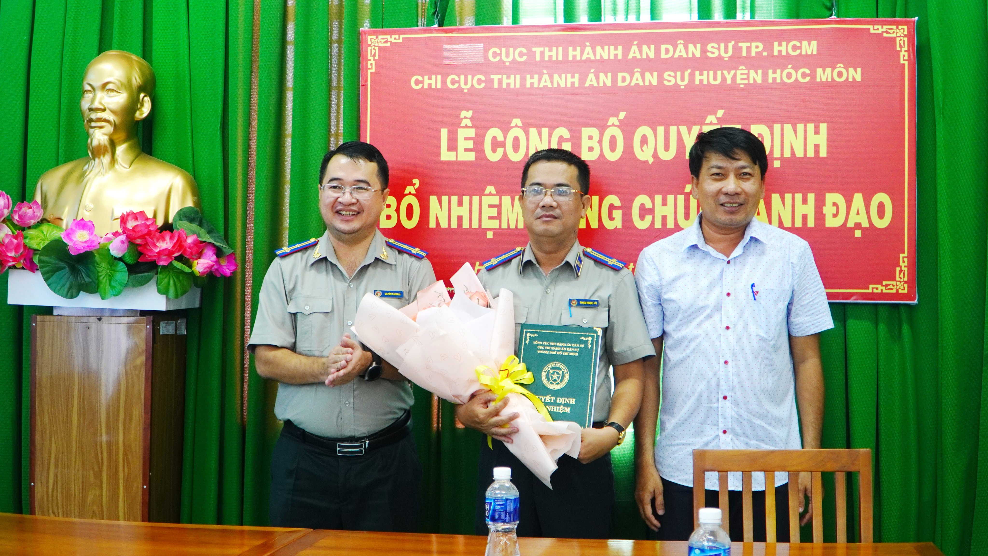 TP. Hồ Chí Minh: Công bố và trao Quyết định bổ nhiệm Chi cục trưởng Chi cục THADS huyện Hóc Môn