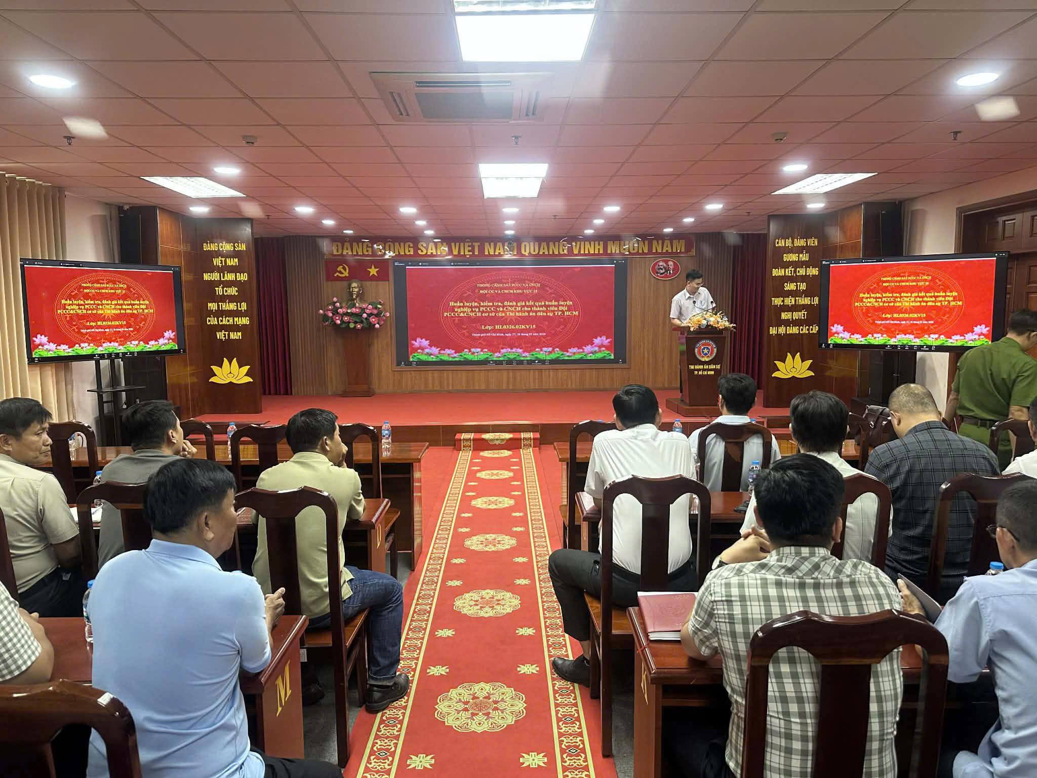 THI HÀNH ÁN DÂN SỰ TP.HCM Tổ chức huấn luyện, diễn tập Phòng cháy, chữa cháy cứu nạn cứu hộ