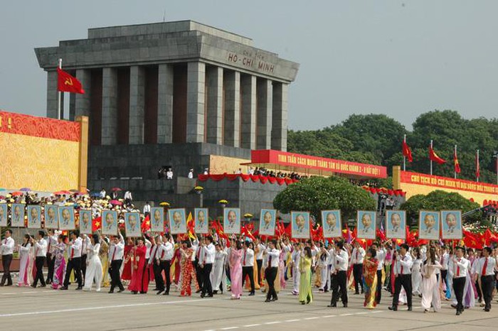 Bồi dưỡng đạo đức cách mạng theo Di chúc Chủ tịch Hồ Chí Minh - Một trong những yêu cầu cấp thiết hàng đầu hiện nay
