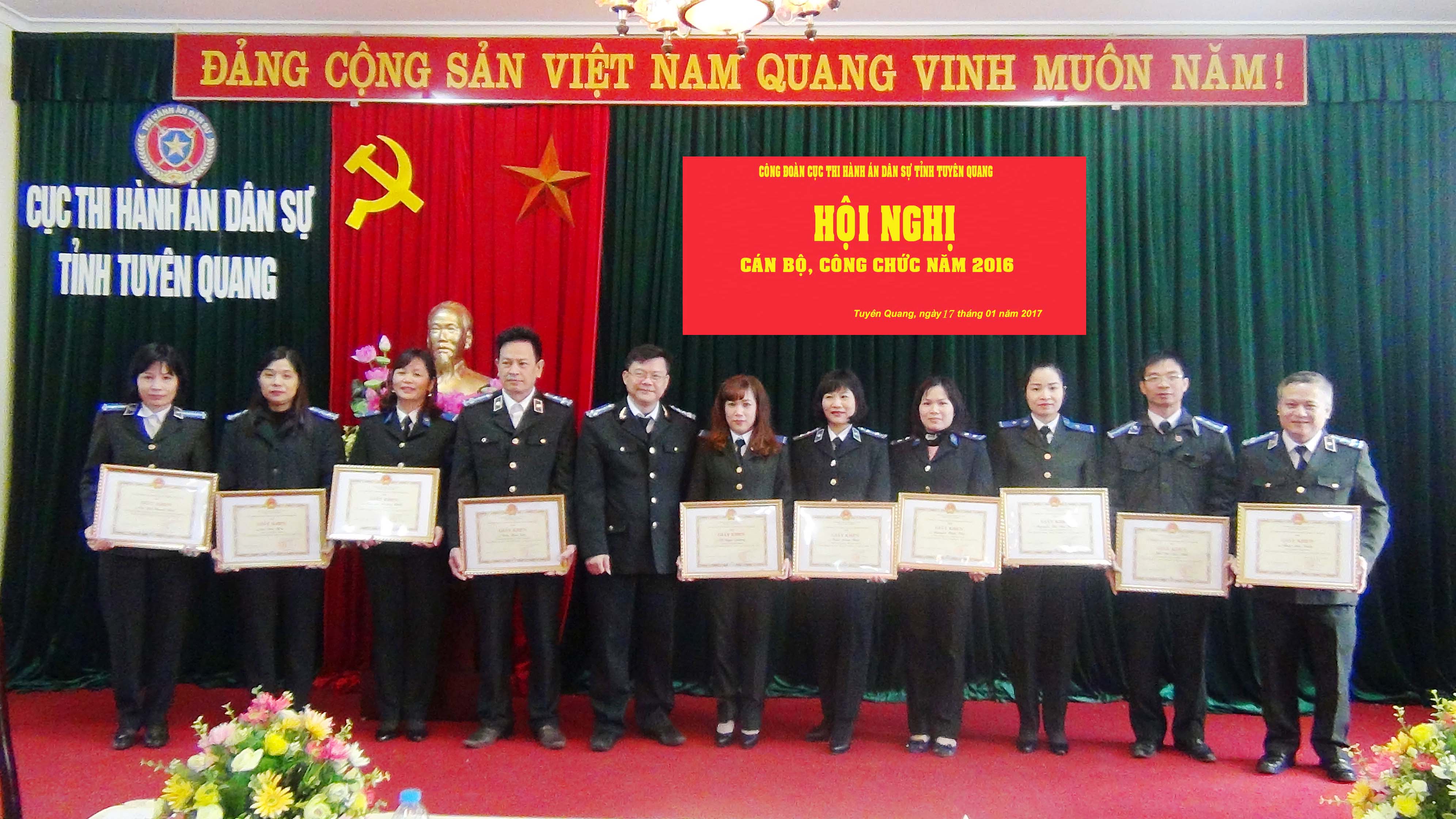 Cục thi hành án dân sự - Công đoàn Cục Thi hành án dân sự tỉnh Tuyên Quang tổ chức Hội nghị cán bộ, công chức năm 2016.
