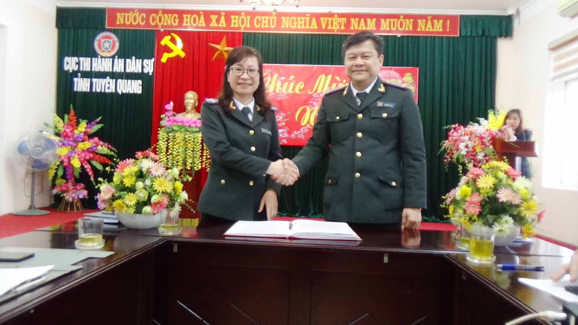 Cục Thi hành án dân sự - Công đoàn Cục Thi hành án dân sự tỉnh Tuyên Quang tổ chức Hội nghị cán bộ, công chức năm 2021.