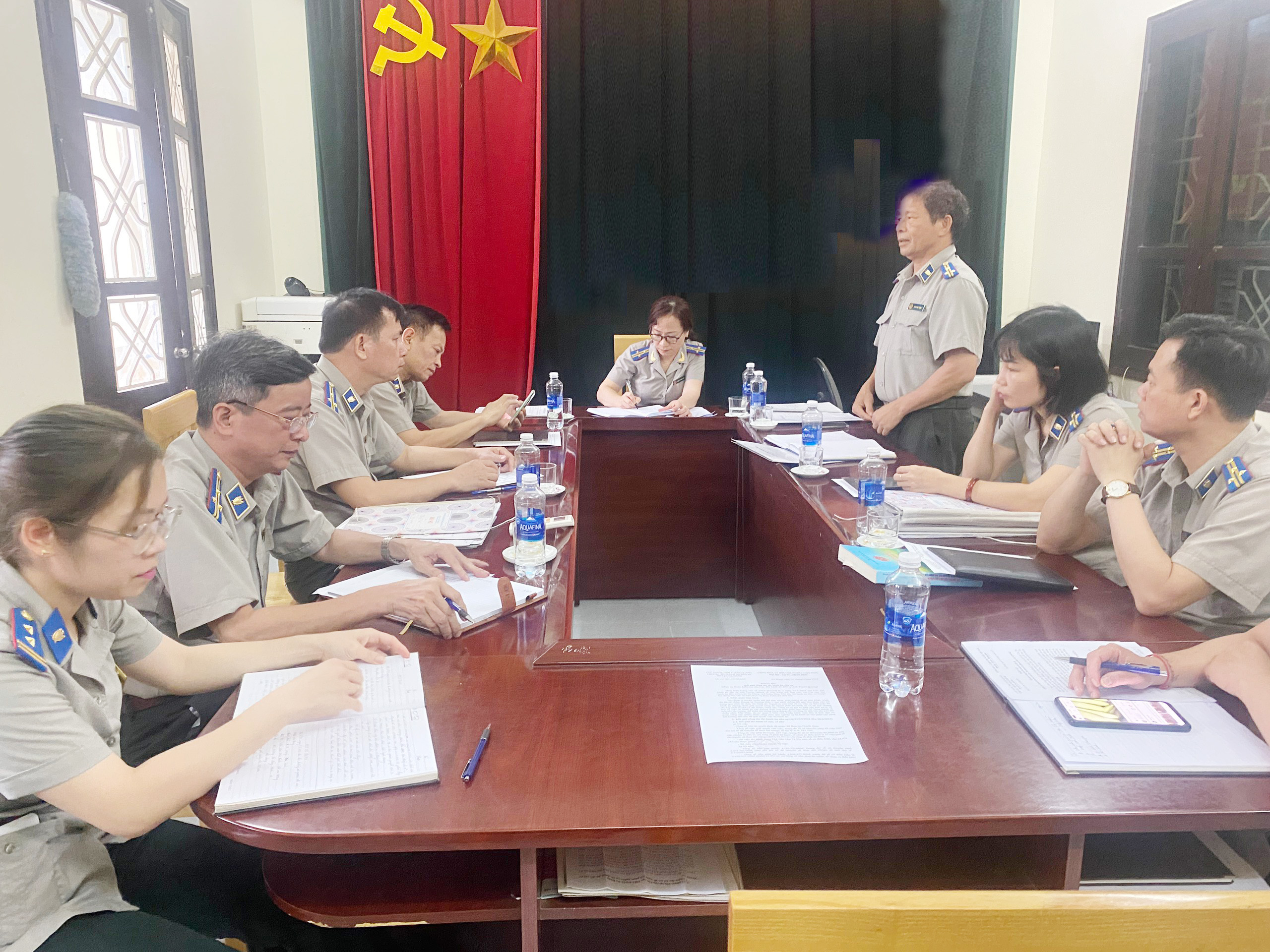 Cục Thi hành án dân sự tỉnh Tuyên Quang kiểm tra, làm việc với Chi cục THADS Chiêm Hoá, Na Hang về việc thực hiện chỉ tiêu, nhiệm vụ 6 tháng cuối năm 2023