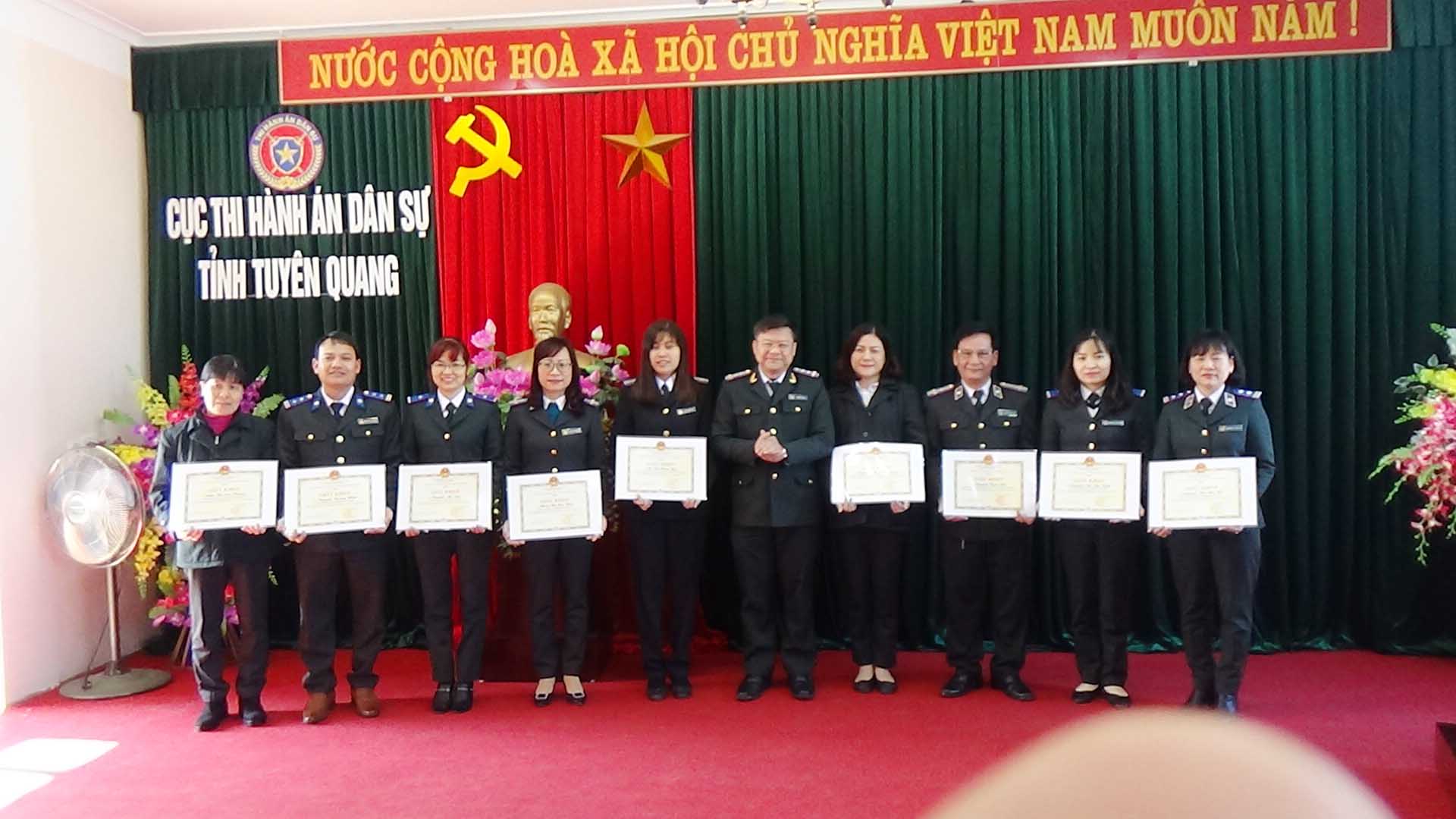Cục Thi hành án dân sự - Công đoàn Cục Thi hành án dân sự tỉnh Tuyên Quang tổ chức Hội nghị cán bộ, công chức năm 2020.