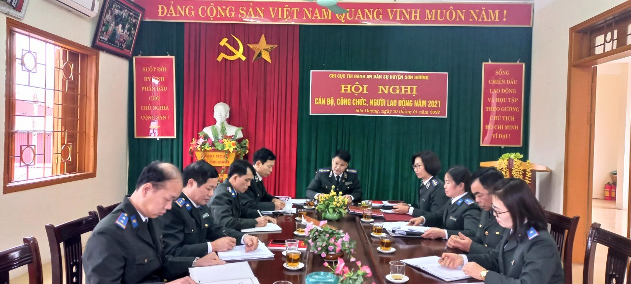 Chi cục THADS huyện Sơn Dương tổ chức Hội nghị CBCC năm 2021