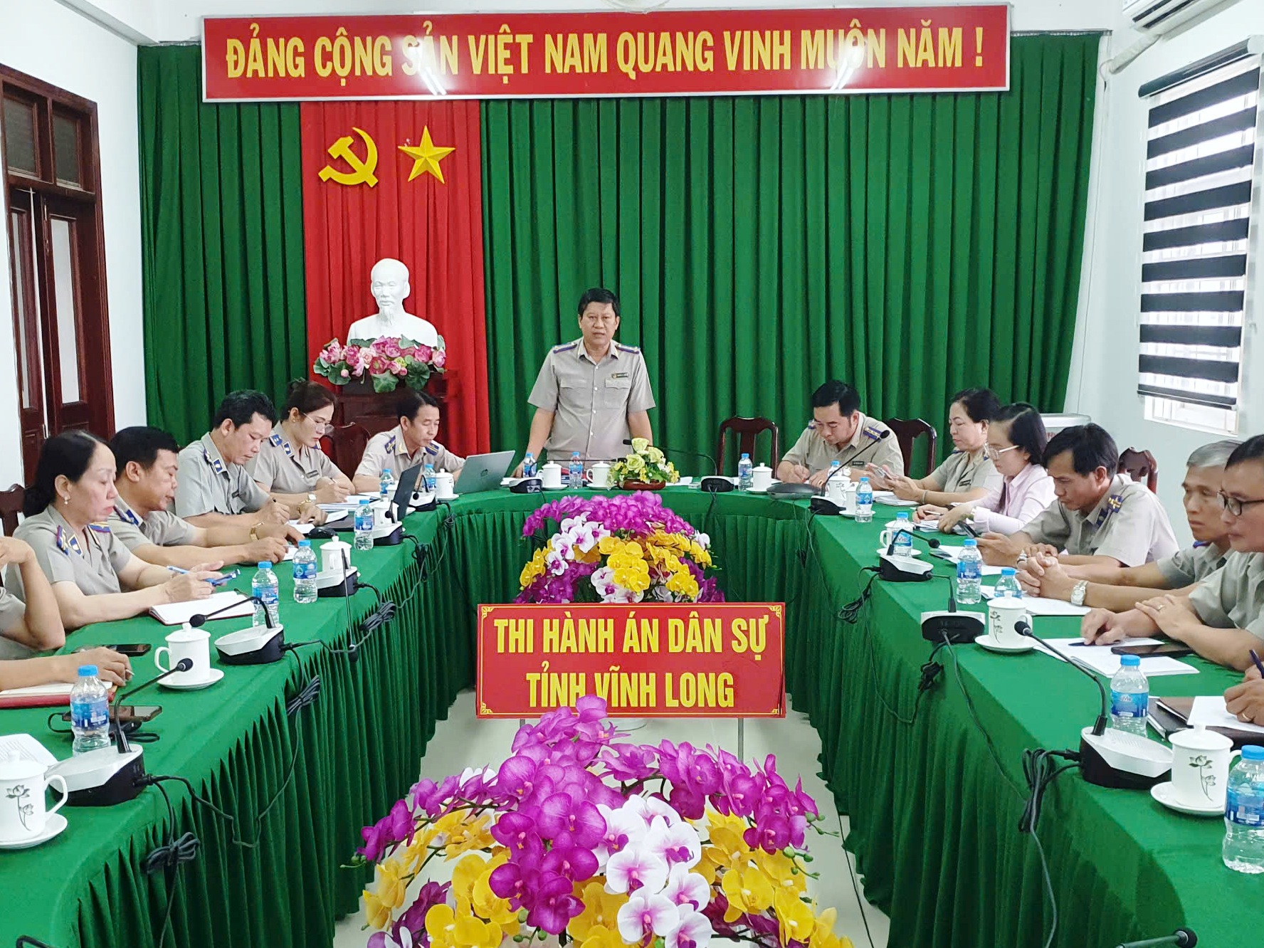 Thi hành án dân sự tỉnh Vĩnh Long tổ chức Hội nghị giao ban công tác THADS, theo dõi thi hành án hành chính 01 tháng 2026