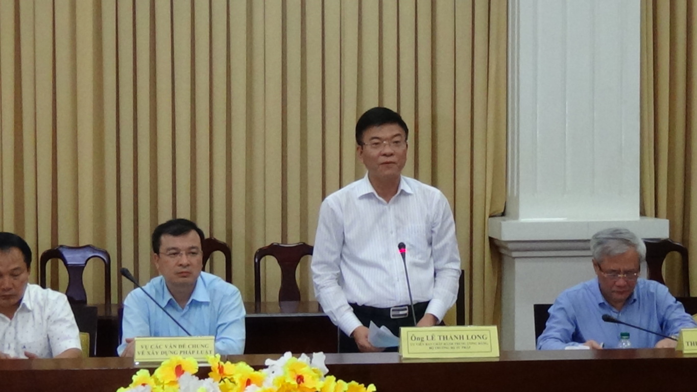Bộ trưởng Bộ Tư pháp Lê Thành Long đến thăm và làm việc tại Cục Thi hành án dân sự tỉnh Vĩnh Long