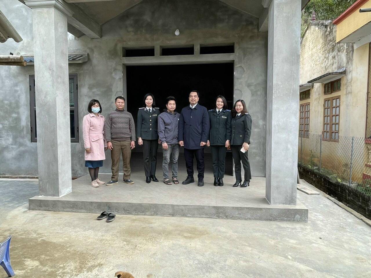 Chi cục THADS huyện Văn Yên giúp dân xóa nhà đột nát - Niềm vui ngôi nhà mới
