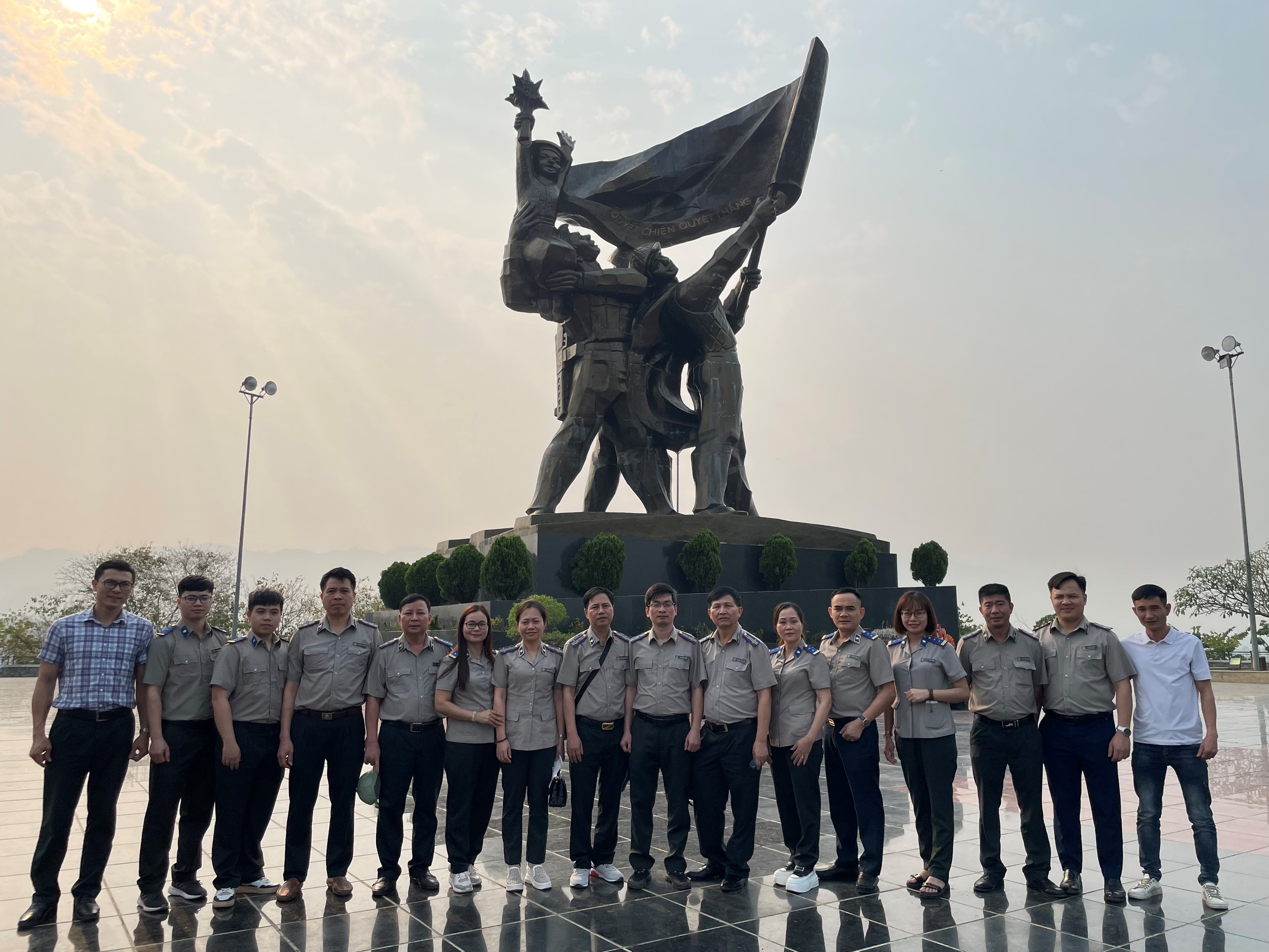 Cục Thi hành án dân sự tỉnh Bắc Giang triển khai  các hoạt động kỷ niệm 78 năm Ngày Truyền thống THADS