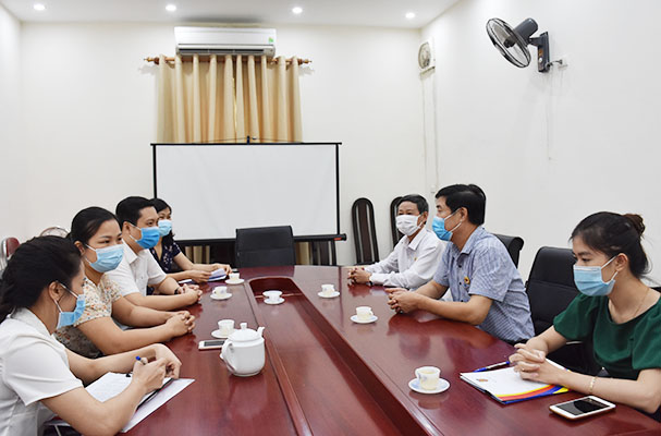 Hội cựu chiến binh Cục THADS thành phố Hà Nội tham gia thăm và tặng quà  Sở Lao động thương binh và xã hội Hà Nội nhân ngày 27/7