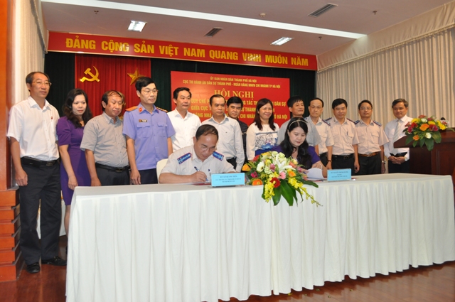 Hội nghị ký kết Quy chế phối hợp trong công tác thi hành án dân sự giữa Cục Thi hành án dân sự thành phố và Ngân hàng Nhà nước Việt Nam Chi nhánh Thành phố Hà Nội