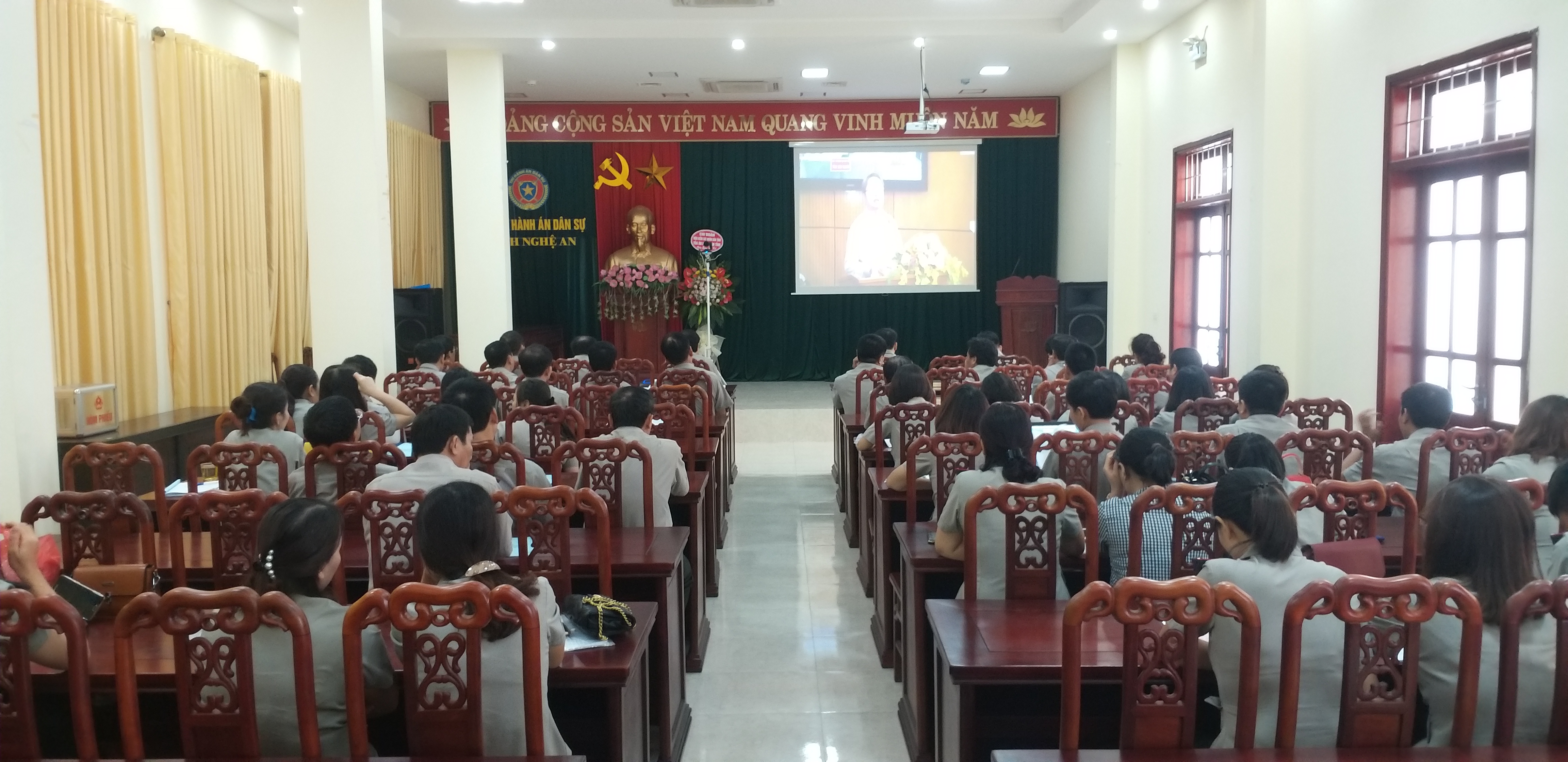Cục THADS tỉnh Nghệ An tham gia Hội nghị trực tuyến sơ kết 05 năm thực hiện Chỉ thị 01/CT-BTP của Bộ trưởng Bộ Tư pháp về tăng cường phòng, chống tiêu cực, tham nhũng trong THADS