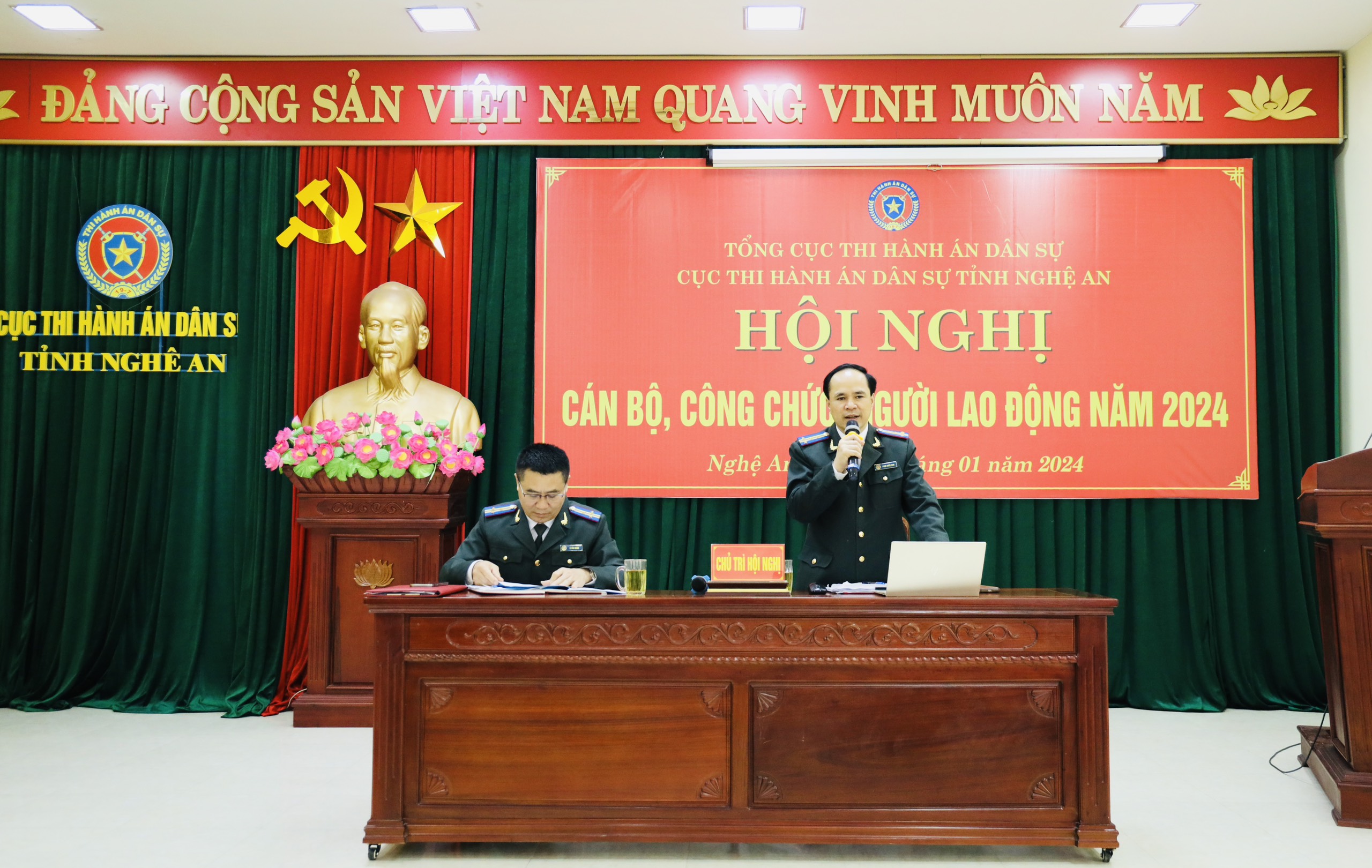 Cục Thi hành án dân sự tỉnh Nghệ An tổ chức Hội nghị cán bộ, công chức, người lao động năm 2024.