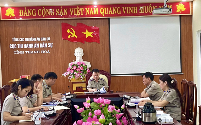 Phó Cục trưởng Lê Minh Hải làm việc với Chi cục THADS thị xã Bỉm Sơn