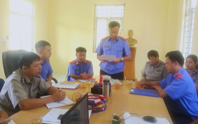 VKSND huyện kiểm sát trực tiếp tại Chi cục THADS huyện Mường Lát