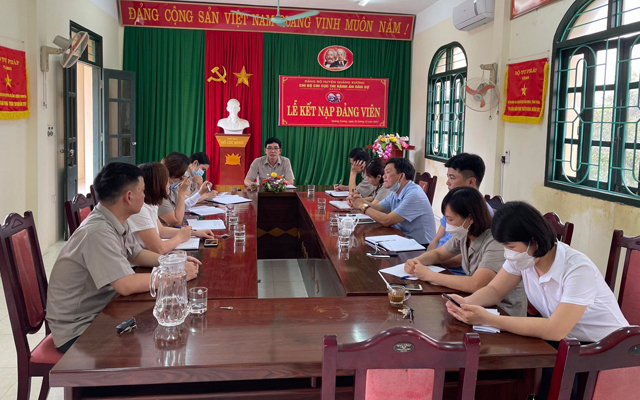 Giao ban công tác thi hành án dân sự 06 tháng đầu năm 2022 tại Chi cục THADS huyện Quảng Xương