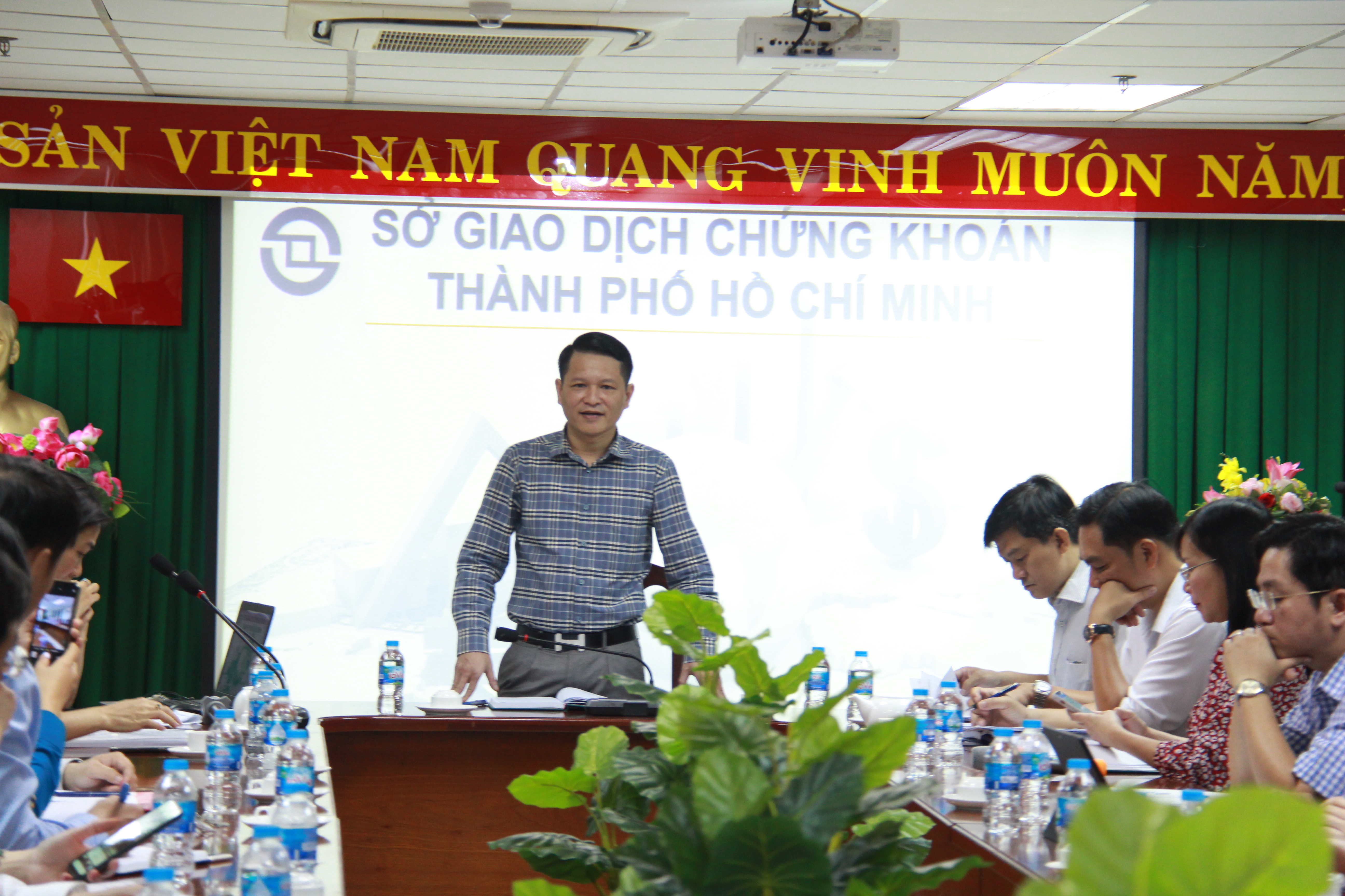Bộ Tư pháp giao quyền Cục trưởng Cục THADS thành phố Hồ Chí Minh cho ông Nguyễn Văn Hòa